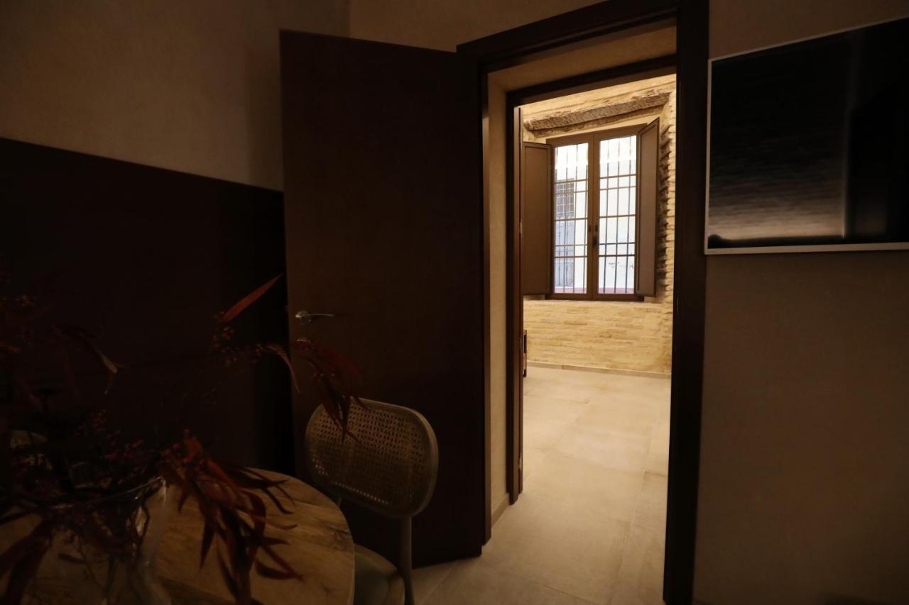 セビリア Casa Senorial Del Siglo XVIIIアパートホテル エクステリア 写真