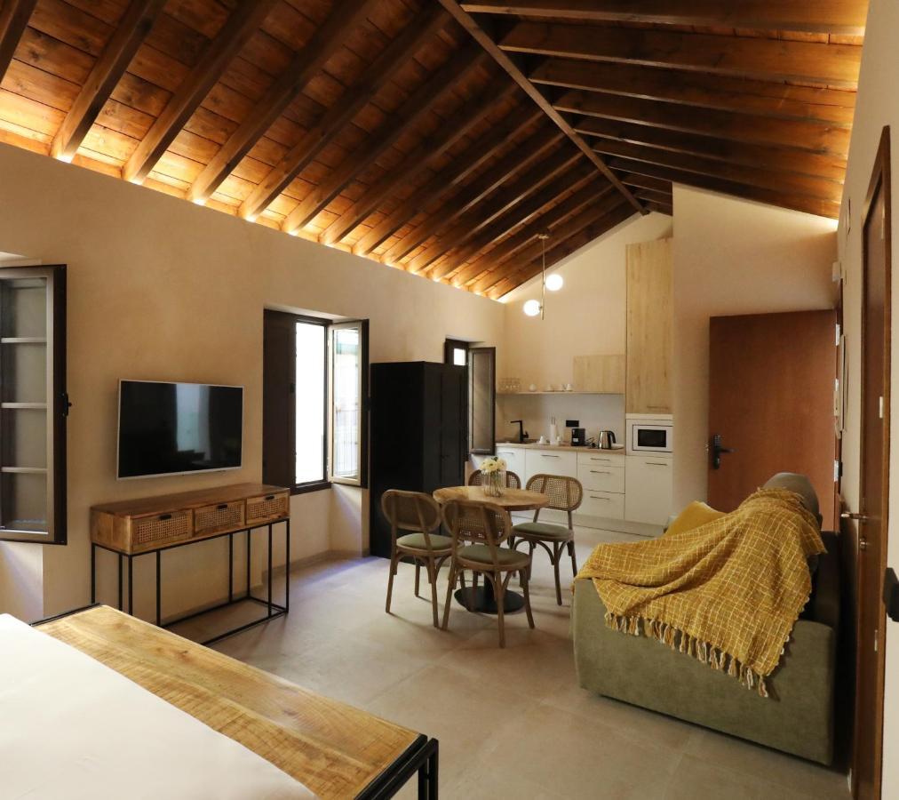 セビリア Casa Senorial Del Siglo XVIIIアパートホテル エクステリア 写真