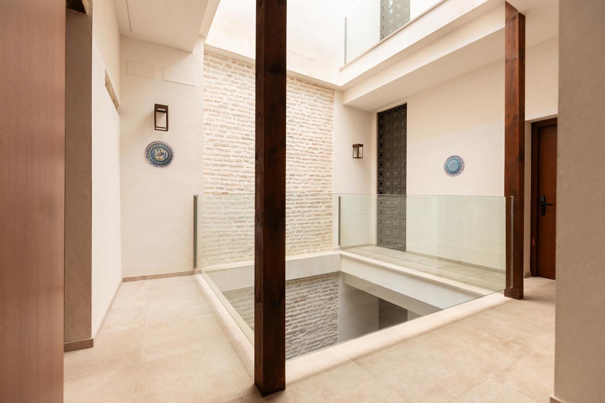 セビリア Casa Senorial Del Siglo XVIIIアパートホテル エクステリア 写真